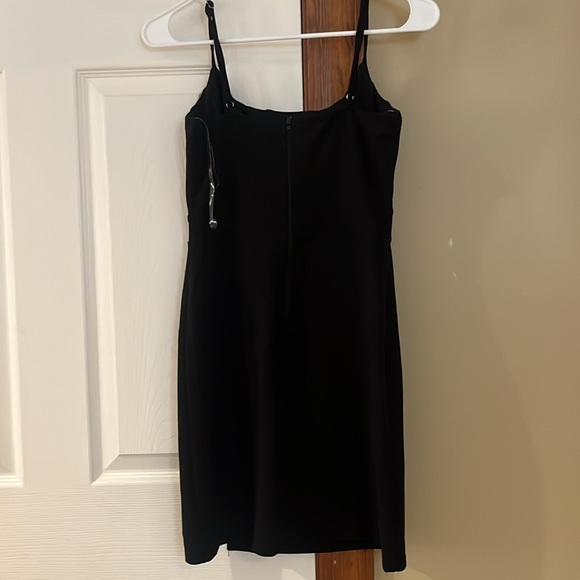 BLACK DRESS!! - Picture 4 of 5